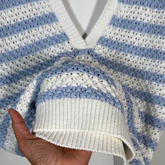 Anthropologie Maeve Striped Open Back Knit Sweater Blue White Top M Preppy Style - Picture 11 of 15